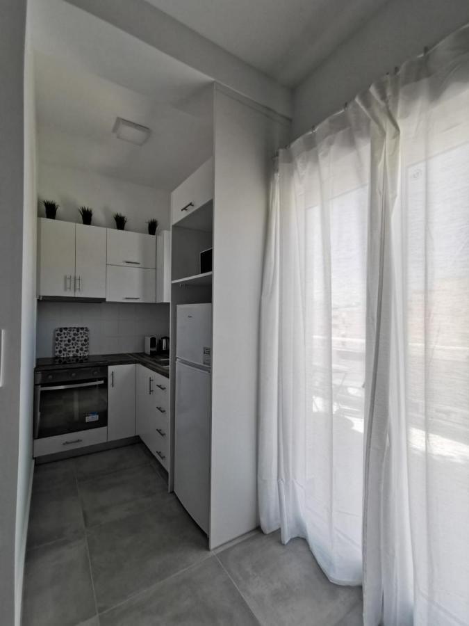 Ikarus Apartamento Atenas Exterior foto