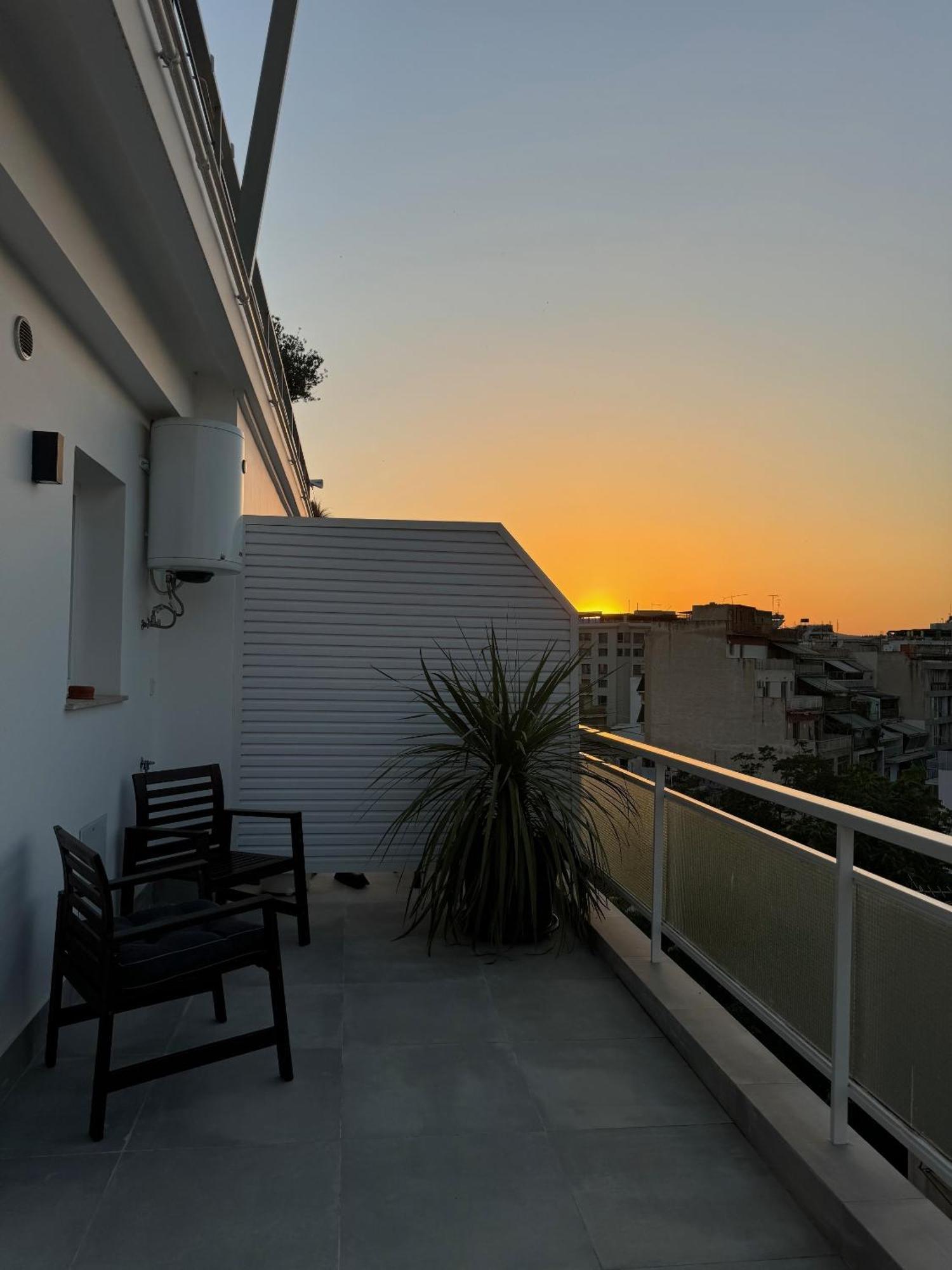 Ikarus Apartamento Atenas Exterior foto